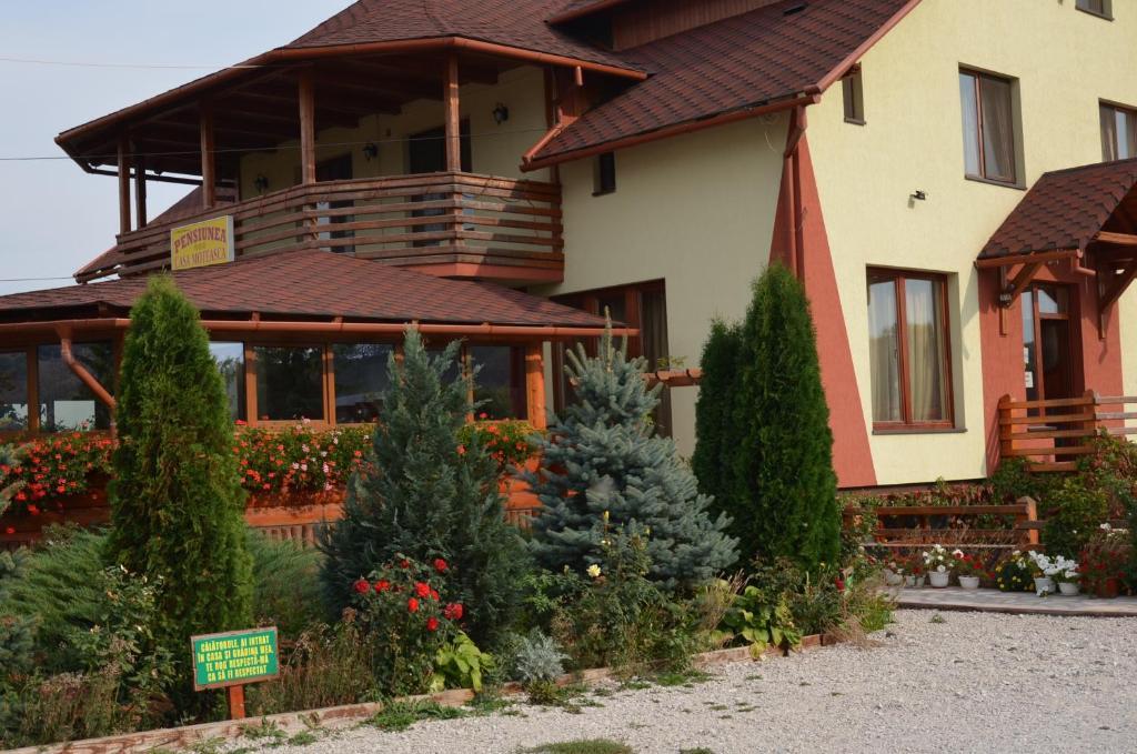 Casa Moteasca Hotell Mihai Viteazu  Exteriör bild